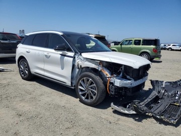 Lincoln 2022 Lincoln Corsair Grand Touring 2022 2.5l 2.5 Hybryda 266KM, zdjęcie 4