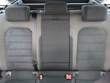 Volkswagen Golf VII Variant Facelifting 1.6 TDI-CR DPF BMT 115KM 2018 VW Golf 1.6 TDI, Automat, Navi, Klima, zdjęcie 9