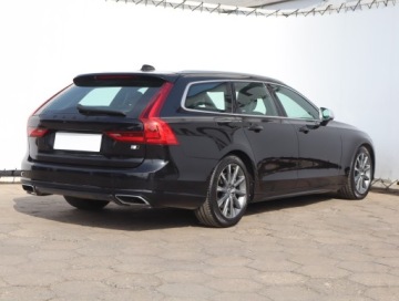 Volvo V90 II Kombi 2.0 T4 190KM 2019 Volvo V90 T4, Automat, Skóra, Navi, Klima, zdjęcie 4