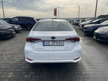 Toyota Corolla XII Sedan Facelifting 1.8 Hybrid 140KM 2024 Toyota Corolla LPG Hybryda Automat Kamera, zdjęcie 5