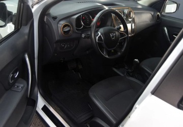 Dacia Sandero II Hatchback 5d Facelifting 0.9 TCe 90KM 2017 Dacia Sandero Benzyna LPG Klimatyzacja _ Nawigacja _ Czujniki parkowania, zdjęcie 13