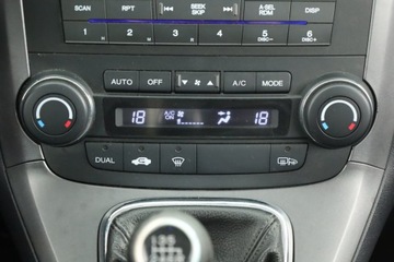 Honda CR-V II 2.2 TD 140KM 2006 Honda CR-V 2.2 i-CTDi, 4X4, Klima, Klimatronic, zdjęcie 9