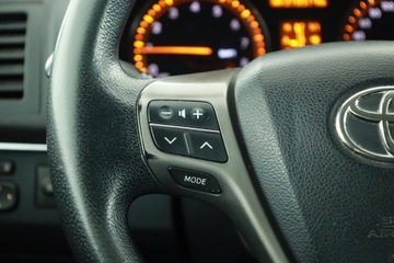 Toyota Avensis III Sedan 1.6 Valvematic 132KM 2010 Toyota Avensis 1.6 Valvematic, Salon Polska, zdjęcie 13