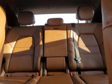 Porsche Cayenne III 2020 Porsche Cayenne 2020r., Turbo S E-Hybrid, od ubezpieczalni 4.0 Benzyna, zdjęcie 9