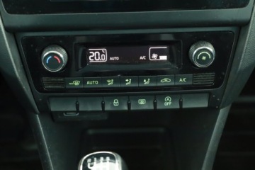 Skoda Rapid II Liftback Facelifting 1.0 TSI 110KM 2019 Skoda Rapid 1.0 TSI, Salon Polska, 1. Właściciel, zdjęcie 9