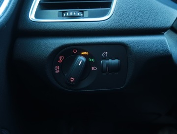 Audi Q3 I SUV 2.0 TDI 177KM 2012 Audi Q3 2.0 TDI, 174 KM, 4X4, Automat, Xenon, zdjęcie 17