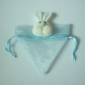 Треугольные мешочки из органзы на веревочке Пасхальные
