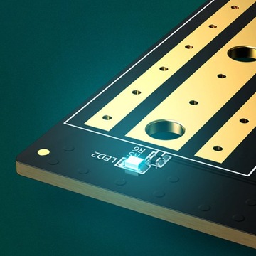 UGREEN ADAPTER PCIe 3.0 x4 DO DYSKU SSD M2 NVMe KONTROLER KARTA PAMIĘCI