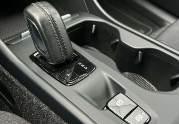 Volvo XC40 Crossover Plug-In 1.5 T5 Plug-in Hybrid 262KM 2021 Volvo XC 40 Plug-In T5 Navi Virtual Parktronic Tempomat Piekny kolor, zdjęcie 23