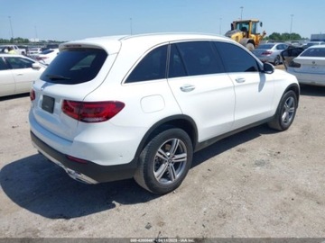 Mercedes GLC C254/X254 2022 Mercedes-Benz GLC 300 2022 2.0l 2.0 Benzyna 255KM, zdjęcie 6