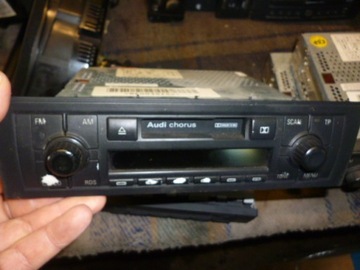 RADIO AUDI CHORUS AUDI A4 B7 B6 8E0035152