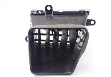 РЕШЕТКА ВОЗДУХА ЛЕВАЯ AUDI A8 S8 D4 4H1820951A