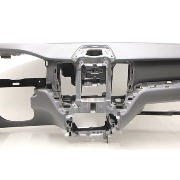 VOLVO XC60 II (246) Панель приборов