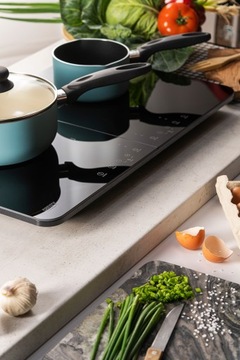 ЭЛЕКТРИЧЕСКАЯ ИНДУКЦИОННАЯ ПЛИТА С ДВУМЯ КОНФОРМАМИ 3500ВТ