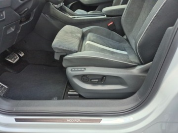 Skoda Kodiaq II SUV 2.0 TDI SCR 193KM 2026 Skoda Kodiaq SPORTLINE 2.0 TDI 4x4 DSG z placu 193, zdjęcie 18
