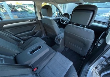 Volkswagen Passat B8 Variant Facelifting 2.0 TDI SCR 200KM 2022 Volkswagen Passat Business Pakiety, FV 23, GPS, ACC, Keyless, Kamera cofa, zdjęcie 9