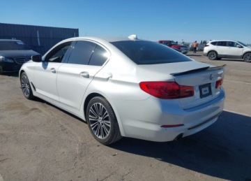 BMW Seria 5 G30-G31 Limuzyna 530i 252KM 2019 BMW Seria 5 2019r., 530i, 2L, od ubezpieczalni 2.0 Benzyna 251KM, zdjęcie 2