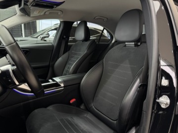 Mercedes Klasa C W206 Limuzyna 1.5 200 204KM 2022 Mercedes-Benz C 200 AMG Line / Kamera 360° / Ambie, zdjęcie 8