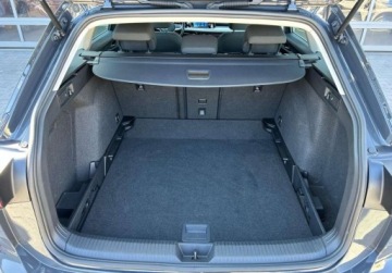 Volkswagen Golf VIII Variant 1.5 TSI 130KM 2022 Volkswagen Golf Variant Life, FV 23, ACC, Ambiente, Indukcja, Digital, Asy, zdjęcie 9