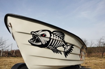 NAKLEJKA SANDACZ RYBY NA ŁÓDKĘ AUTO 30 cm + GRATIS