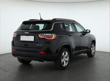 Jeep Compass II SUV 1.4 MultiAir 140KM 2018 Jeep Compass 1.4 MultiAir, Salon Polska, Skóra, zdjęcie 4