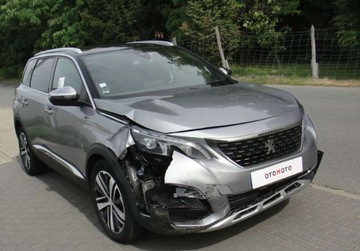 Peugeot 5008 II Crossover 2.0 BlueHDI 180KM 2017 Peugeot 5008 2,0 HDI Wersja GT 7-osobowa 2.0 Diesel 180KM, zdjęcie 3