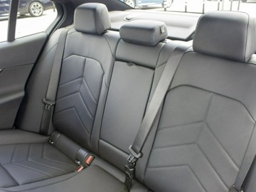 BMW Seria 5 G90-91 2025 BMW Seria 5 520i M Sport 2.0 208KM, zdjęcie 9