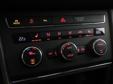 Seat Leon III SC 1.4 TSI ACT 150KM 2016 Seat Leon full LED półskóra navi klima auto, zdjęcie 27