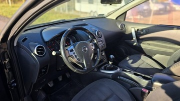Nissan Qashqai I Crossover 1.5 dCi 106KM 2010 Nissan Qashqai Uszkodzony Bok Jeżdżący, zdjęcie 10