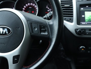 Kia Venga Mikrovan Facelifting 1.6 DOHC 124KM 2016 Kia Venga 1.6 CVVT, Salon Polska, Automat, Navi, zdjęcie 19