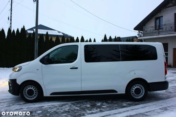 Toyota Proace II Verso Compact 2.0 D-4D 150KM 2020 Toyota ProAce Toyota ProAce D-4D Long 3,0t Mobilny Life 2.0 Diesel 150KM, zdjęcie 12