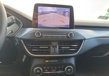 Ford Focus IV Hatchback 1.0 EcoBoost 125KM 2019 Ford Focus 1.0 EcoBoost 125KM MT6 Titanium Salon PL ASO Pierwszy wlasciciel, zdjęcie 12