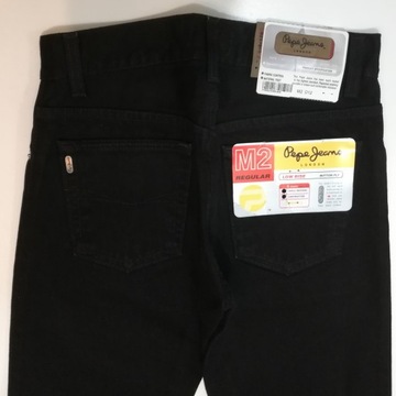 Spodnie Pepe Jeans 26/32 czarne M2 D12, pas 66 cm.