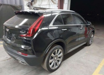 Cadillac 2023 Cadillac XT4 2023, 2.0L, PREMIUM LUXURY, od ubezpieczalni 2.0 Benzyna 235KM, zdjęcie 5