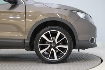 Nissan Qashqai II Crossover 1.6 dCi 130KM 2017 Nissan Qashqai 1.6 dCi, Skóra, Navi, Klima, zdjęcie 14