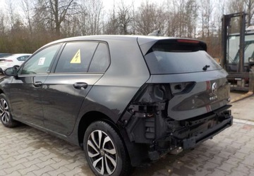 Volkswagen Golf VIII Hatchback 1.0 eTSI mHEV 110KM 2023 Volkswagen Golf Okazja Hybryda 110KM, zdjęcie 12