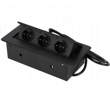 Тройная розетка, спрятанная в столешнице. Розетка 3 шт., 230 В.