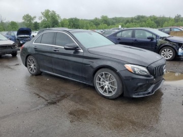 Mercedes Klasa C W205 2018 Mercedes-Benz Klasa C 63 AMG 2018 6.3l 6.3 Benzyna 469KM, zdjęcie 4