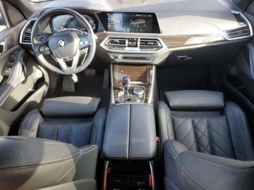 BMW X5 G05 2023 BMW X5 xDrive45E 2023 3.0l 3.0 Hybryda 389KM, zdjęcie 8