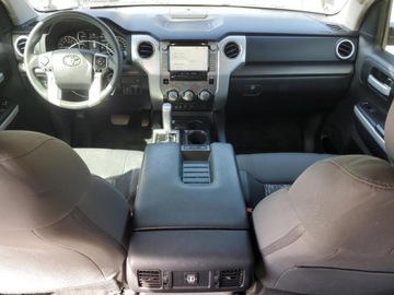 Toyota Tundra II 2021 Toyota Tundra 2021r., CREWMAX SR5, od ubezpieczalni 5.7 Benzyna 382KM, zdjęcie 7