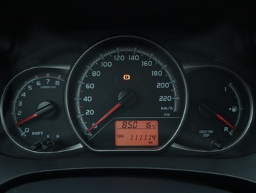 Toyota Yaris III Hatchback 5d Facelifting 1.33 Dual VVT-i 99KM 2015 Toyota Yaris 1.33 Dual VVT-i, Salon Polska, zdjęcie 10