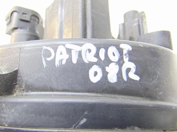 HALOGEN SVĚTLO PRAVÝ PŘEDNÍ JEEP PATRIOT 06- 05303876AB