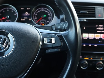 Volkswagen Golf VII Variant Facelifting 1.5 TSI ACT 150KM 2019 VW Golf 1.5 TSI, Salon Polska, Serwis ASO, zdjęcie 16