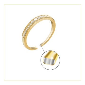 Позолоченный серебряный медальон-наплечник.