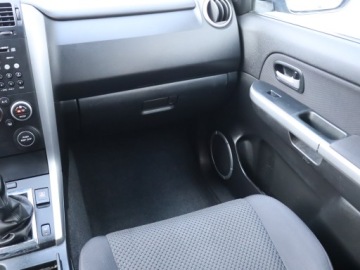 Suzuki Grand Vitara II SUV 1.9 DDiS 129KM 2008 Suzuki Grand Vitara 1.9 DDiS, 4X4, Klima, zdjęcie 7