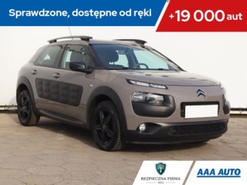 Citroen C4 Cactus Crossover 1.2 PureTech 110KM 2015 Citroen C4 Cactus 1.2 PureTech, Navi, Klima