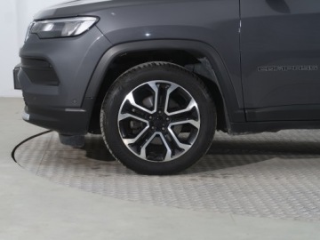 Jeep Compass II 2022 Jeep Compass 1.5 Turbo e-Hybrid, Salon Polska, zdjęcie 13