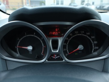 Ford Fiesta VII Hatchback 5d 1.4 Duratec 96KM 2011 Ford Fiesta 1.4, Salon Polska, Klima, Klimatronic, zdjęcie 10