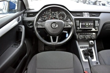 Skoda Octavia III Liftback 1.4 TSI  150KM 2016 Škoda Octavia Skoda Octavia Bezwypadkowy / Salon, zdjęcie 12