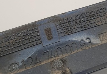 LISTWA BLENDA KLAPY TYŁ 929 MERCEDES W124 KOMBI